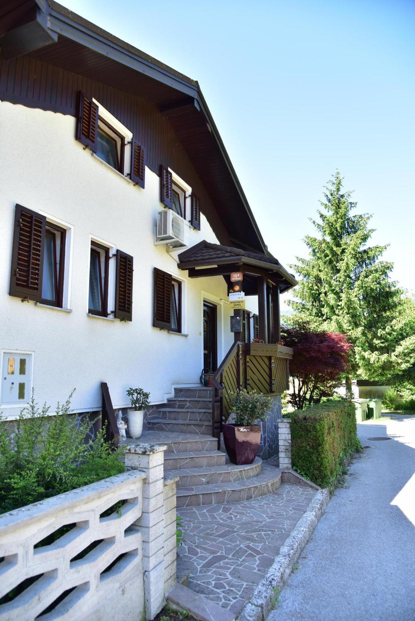 Apartment Jang Tolmin Exterior foto
